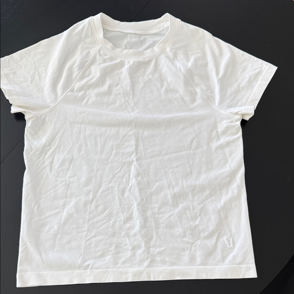 Vuori Athlete top